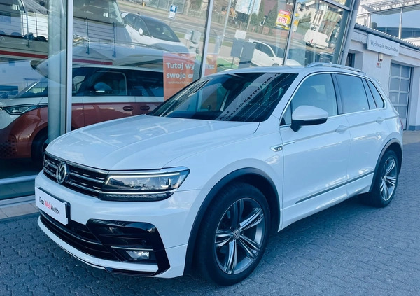Volkswagen Tiguan cena 114900 przebieg: 84525, rok produkcji 2018 z Człopa małe 781